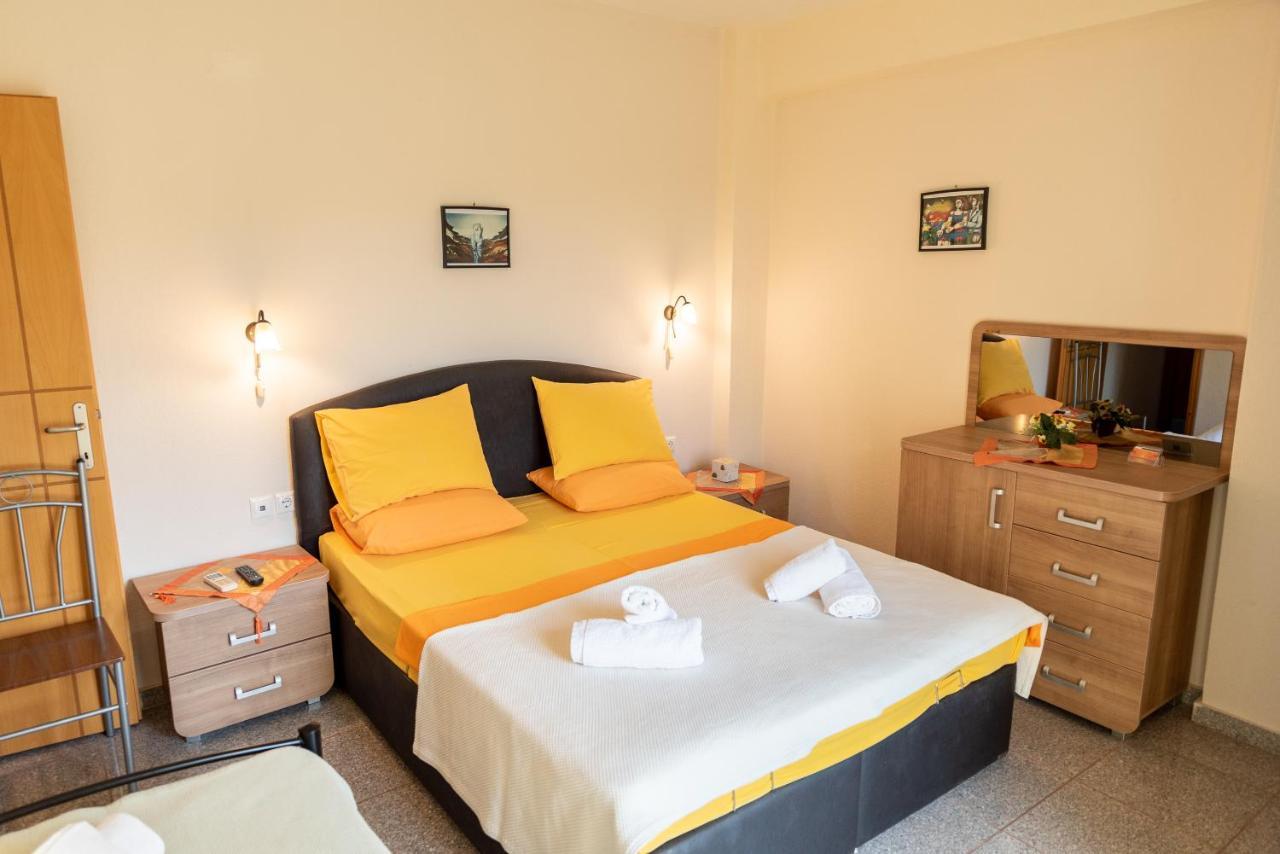 Nikos Apartments ออร์โมส ปานากีอาส ภายนอก รูปภาพ