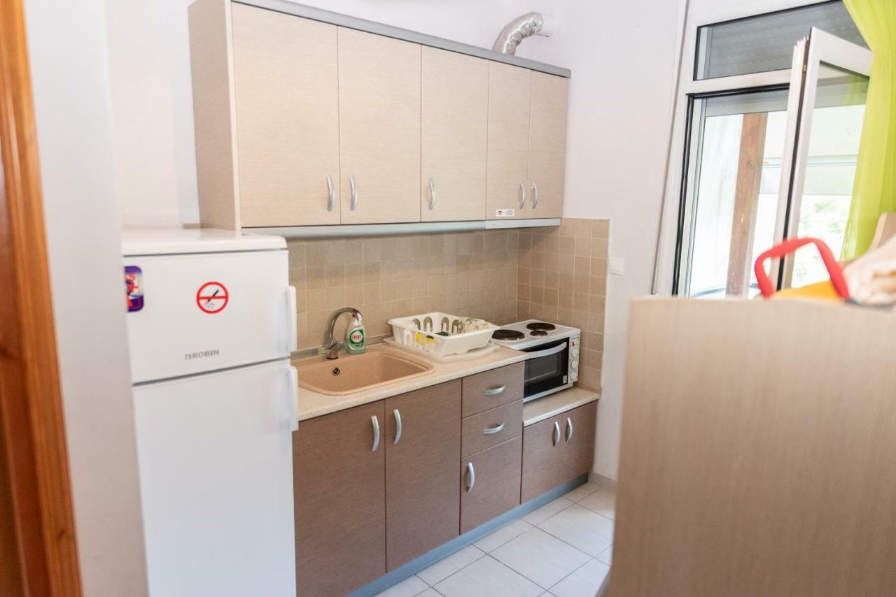 Nikos Apartments ออร์โมส ปานากีอาส ภายนอก รูปภาพ