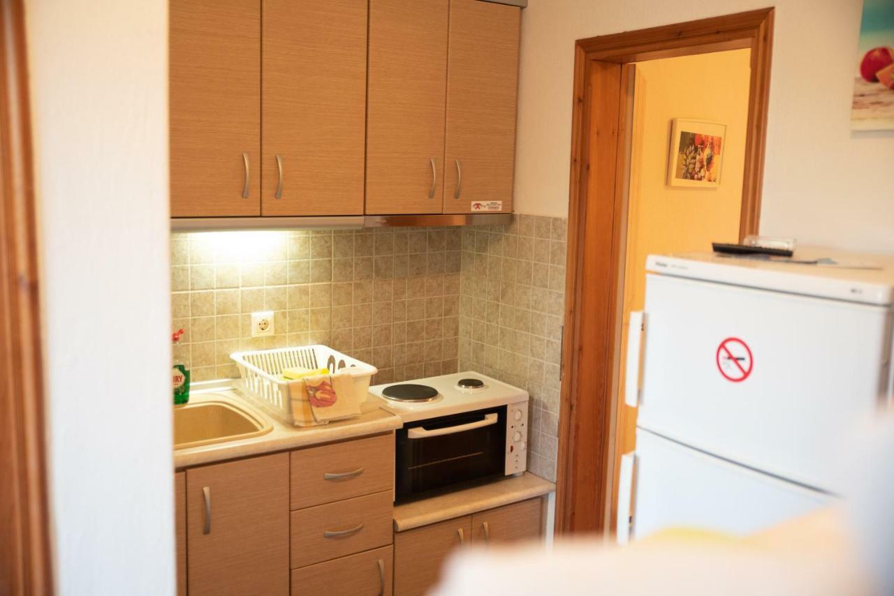 Nikos Apartments ออร์โมส ปานากีอาส ภายนอก รูปภาพ