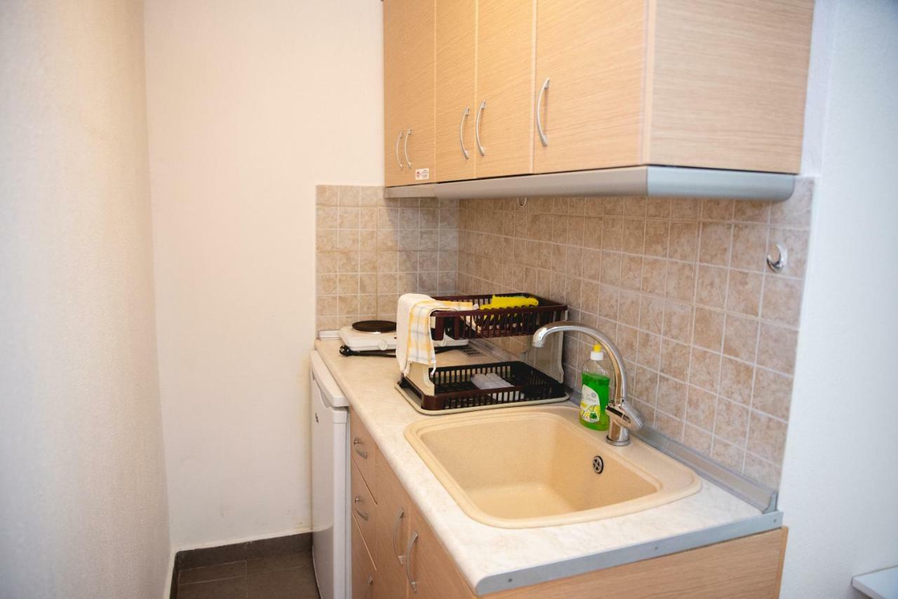 Nikos Apartments ออร์โมส ปานากีอาส ภายนอก รูปภาพ