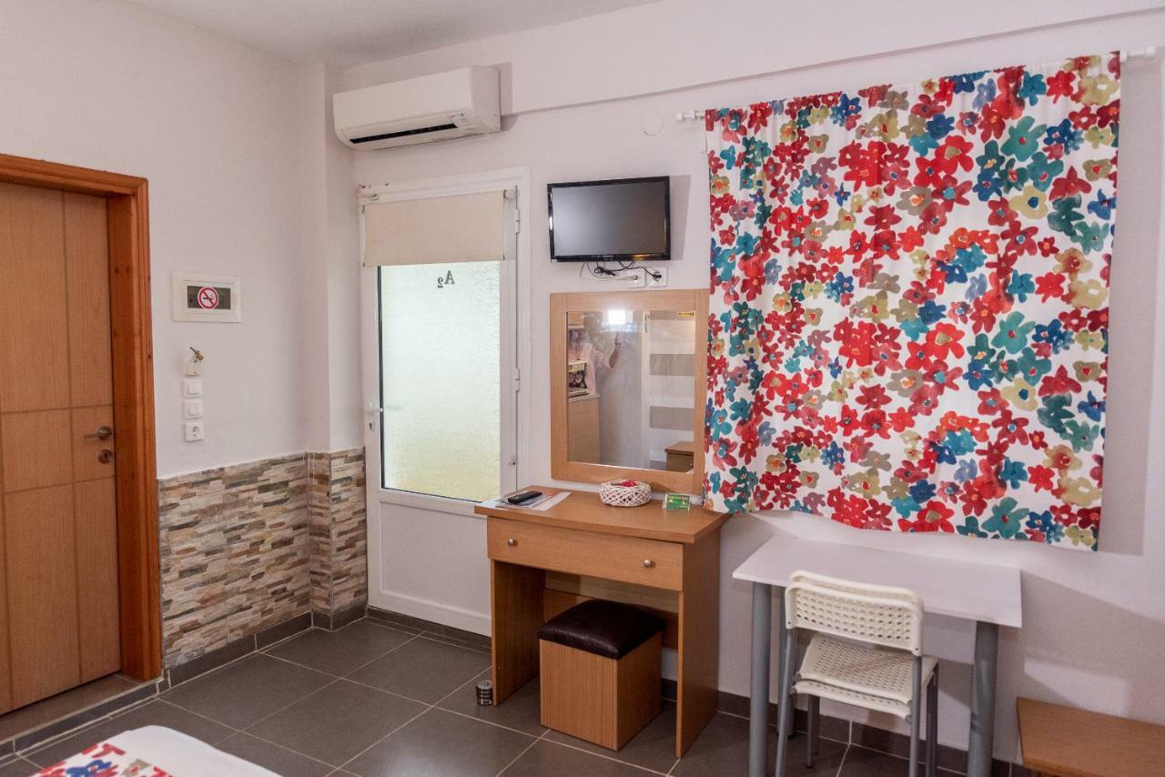 Nikos Apartments ออร์โมส ปานากีอาส ภายนอก รูปภาพ