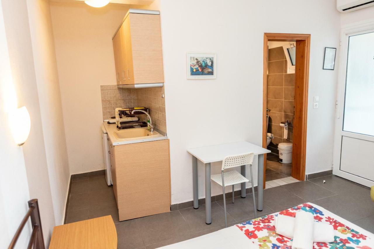 Nikos Apartments ออร์โมส ปานากีอาส ภายนอก รูปภาพ